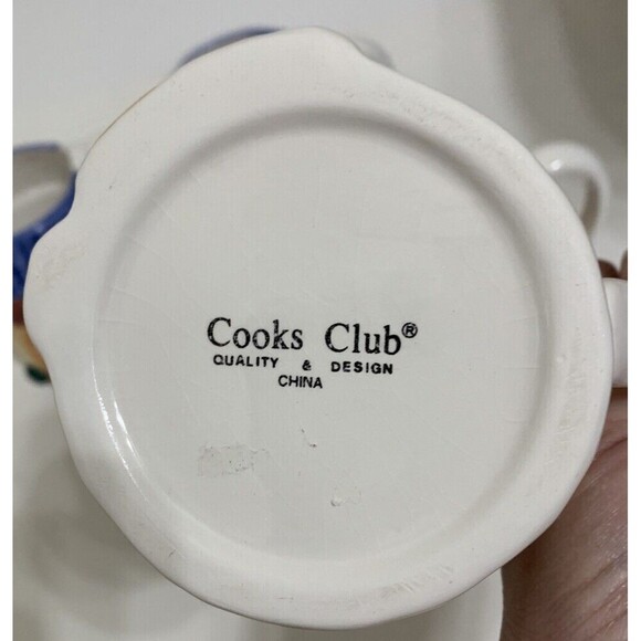 Cooks Club Coffee Shop Mug Cup Set / Lot Of 4 White Blue Christmas Snow - Picture 6 of 6